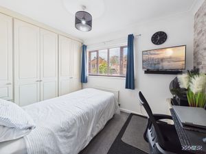 Photo 16- click for photo gallery